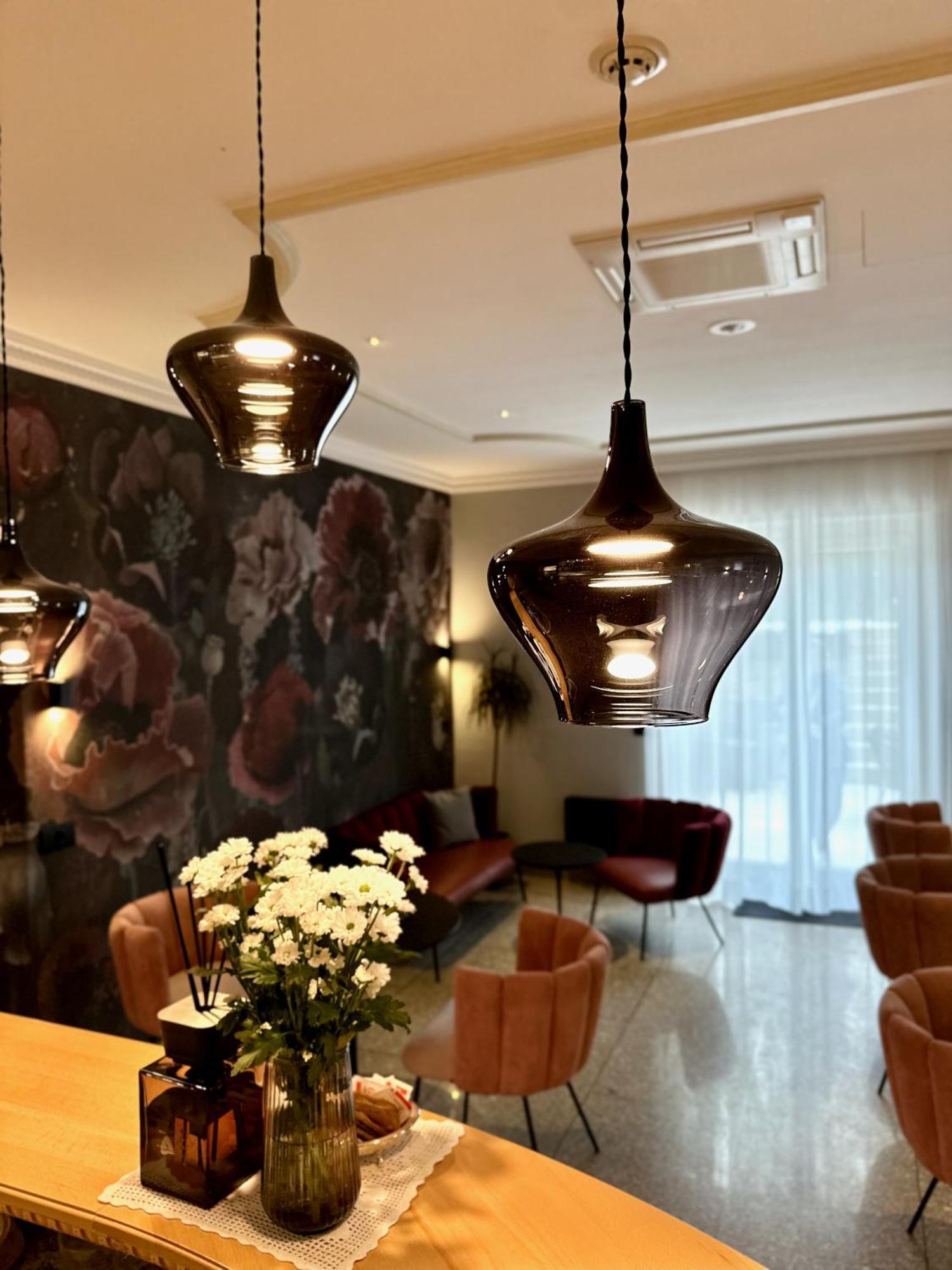 Hotel Windsor &